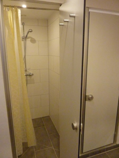 Umkleidekabine - Dusche